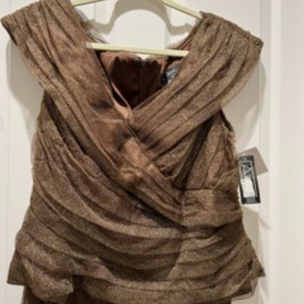 New Alex Evenings Metallic Bronze Long Prom Gown, 16W